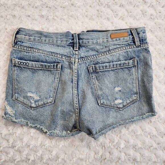 Blank NYC Blue Denim Distressed Cut Off Shorts Size 27 Waist (4658) - Picture 2 of 6